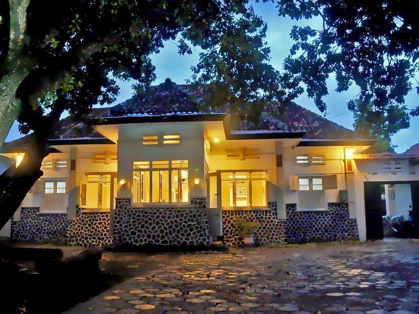 Reddoorz Syariah Near Wijilan Yogyakarta Hotel Luaran gambar